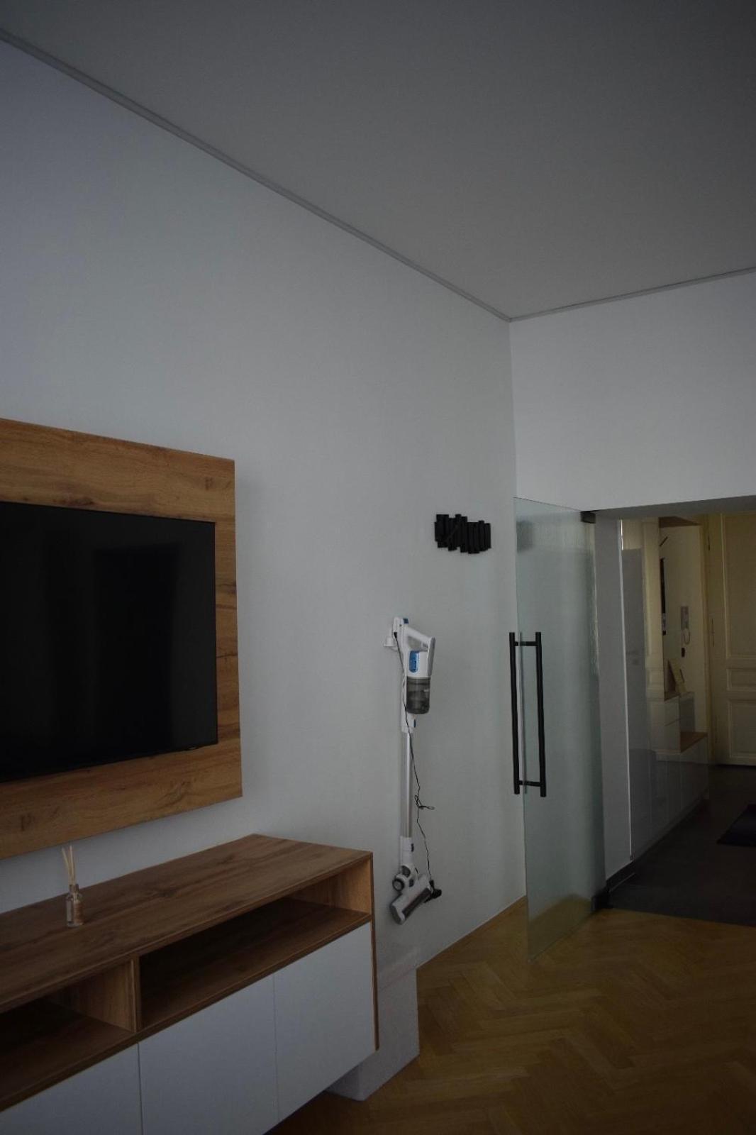 Black & White Apartment Wien